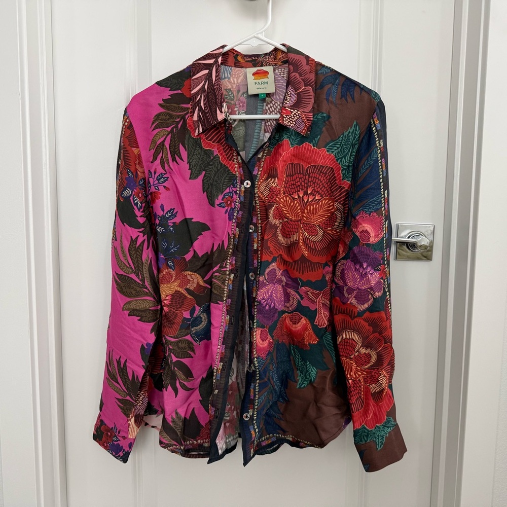 FARM Rio Multicolor Floral Button Down Shirt